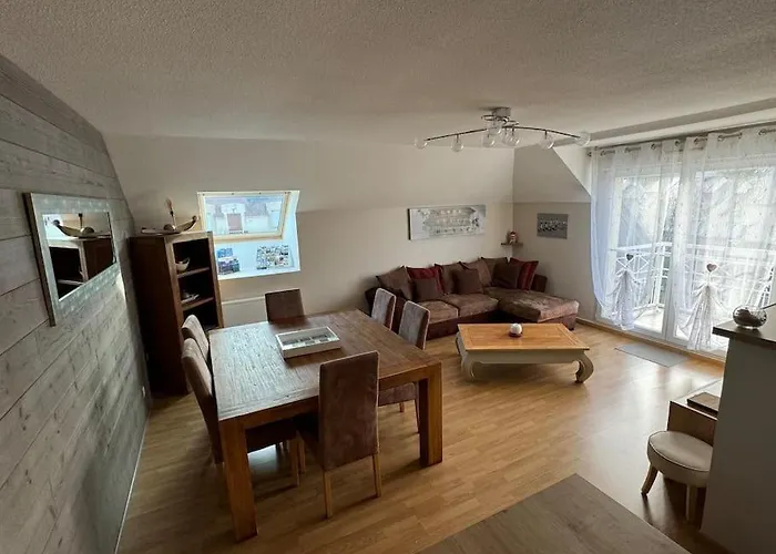 Le Cocon De Mahe Port-en-Bessin-Huppain